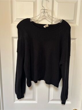 Sky and Sparrow Black Lightweight Crewneck Sweater